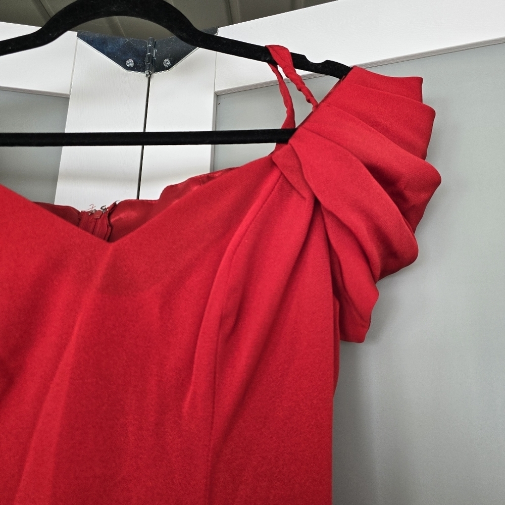 Perfect Little Red Dress - Picture 2 of 6
